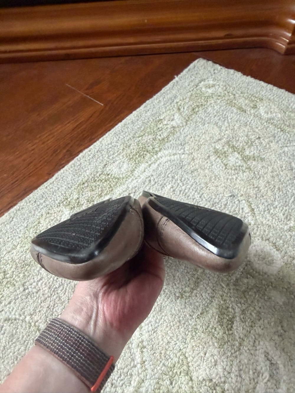 Frye Alicia Taupe Pointed-Toe Leather Flats - Picture 8 of 8